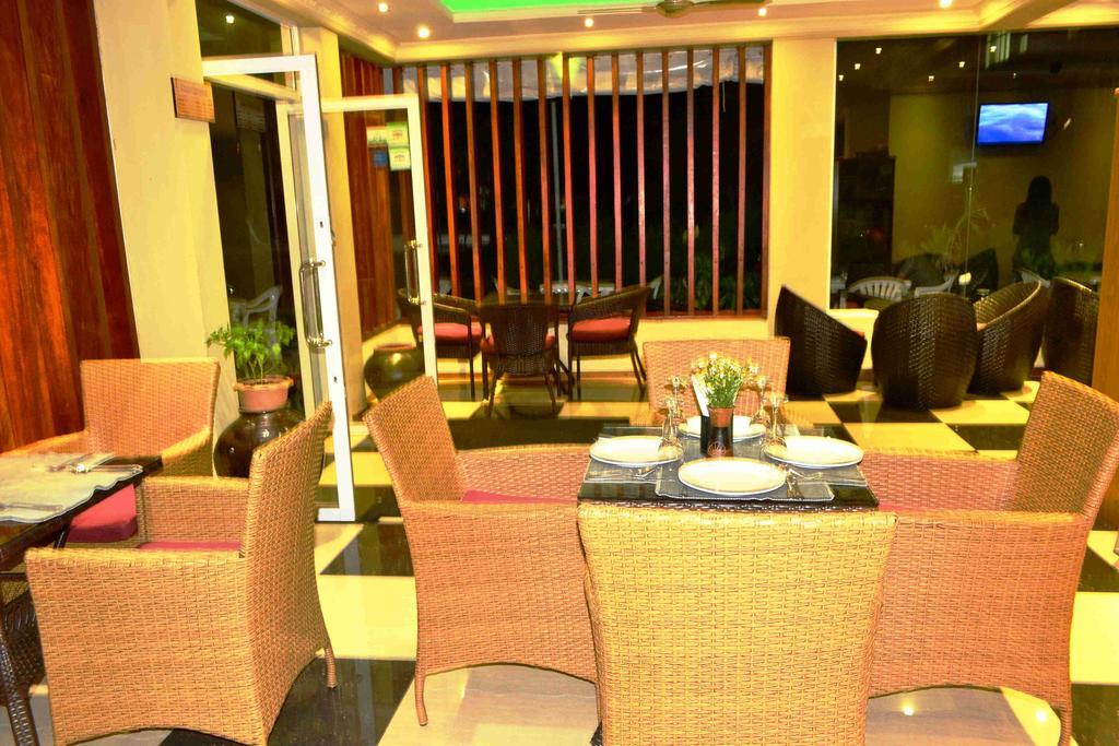 Hotel Ui Inn Malé Dış mekan fotoğraf
