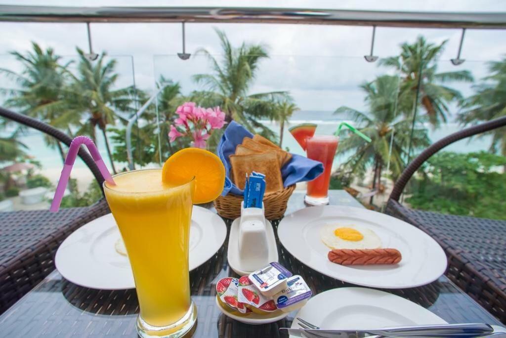 Hotel Ui Inn Malé Dış mekan fotoğraf