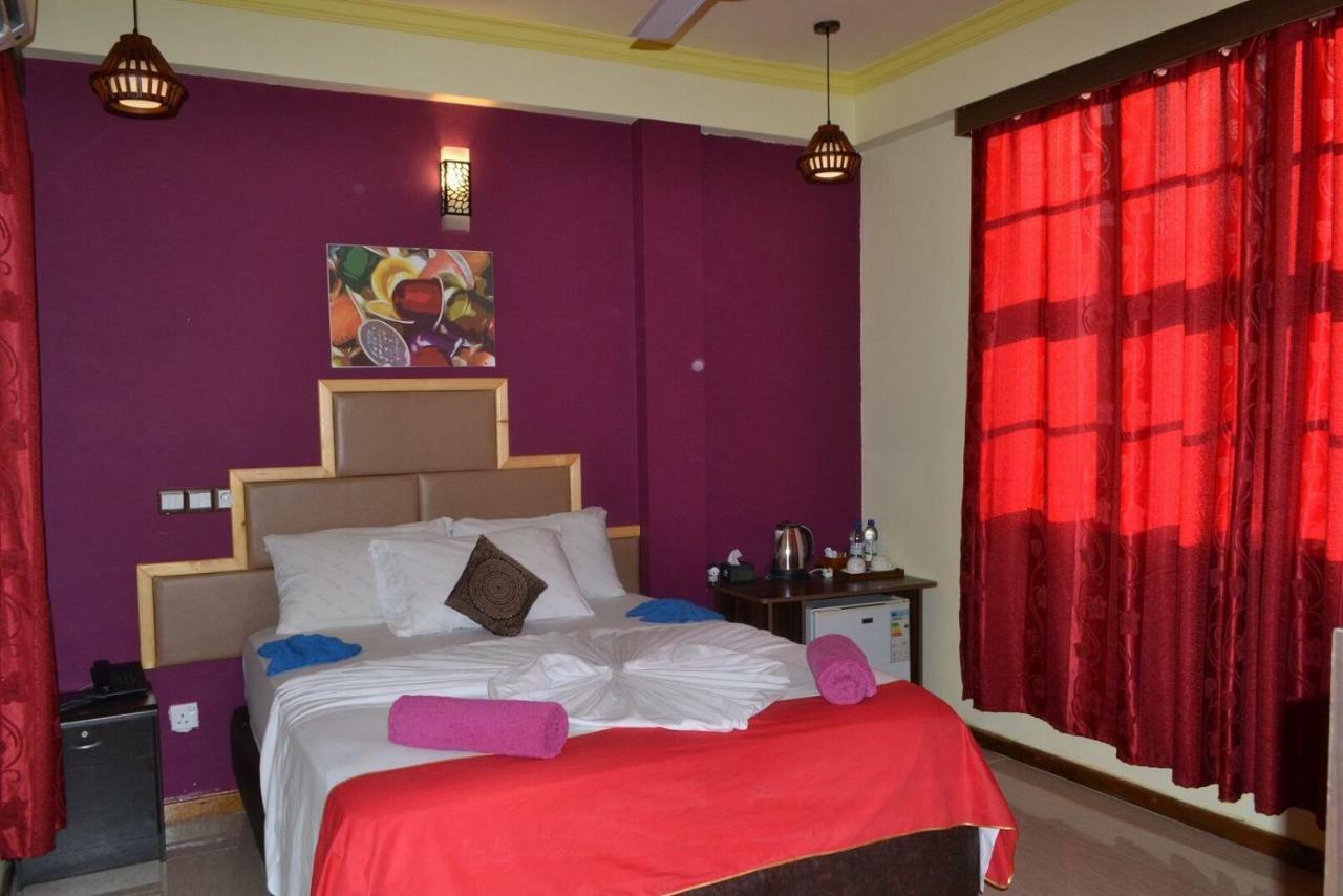 Hotel Ui Inn Malé Dış mekan fotoğraf